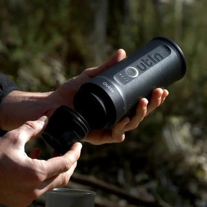 Nano Cafeteira Portátil - Cinzento Espacial OUTIN