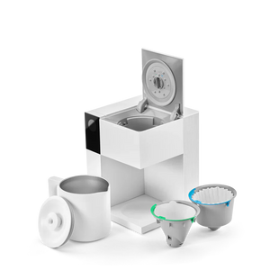 Branco cafeteira de precisão para preparação manual com dois filtros e armazenamento de café, parte da Fellow, Últimas novidades, tudo sobre café.