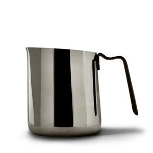 Jarro de leite em aço inoxidável com derramamento preciso para latte art, pega ergonómica, acessórios de barista para espresso, tudo sobre café.