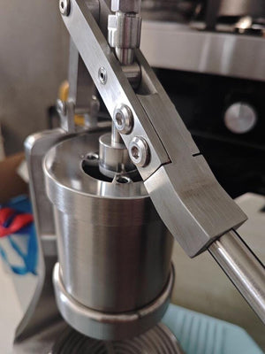 Máquina de café expresso Aleman Sniper com alavanca manual | Precision Tower em aço inoxidável